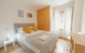 Downtown Trindade Apartment With Terrace By Vacationy